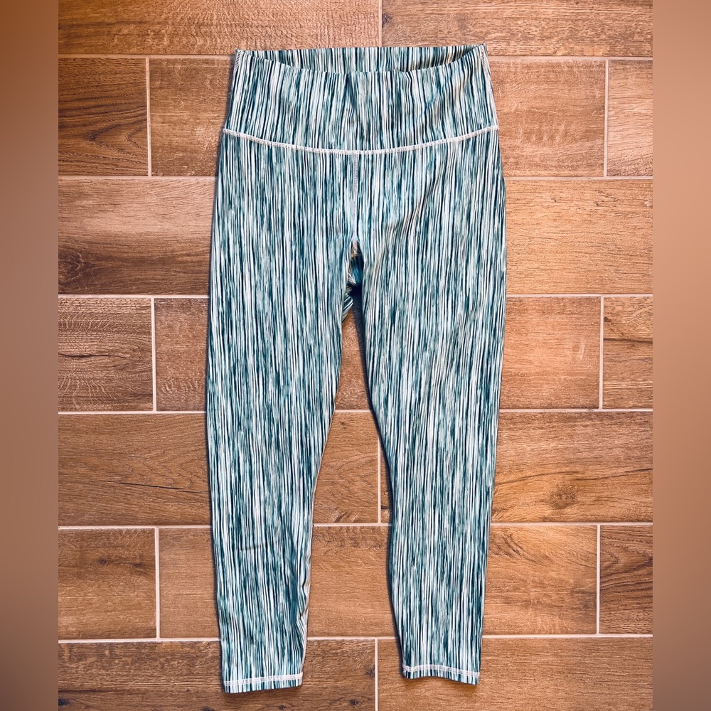 Fabletics Define PowerHold® High-Waisted 7/8 Legging Women’s Medium